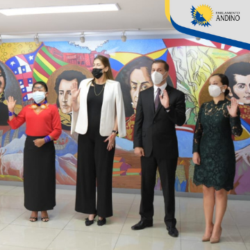 Tomaron posesión los nuevos integrantes de la Representación Parlamentaria del Ecuador