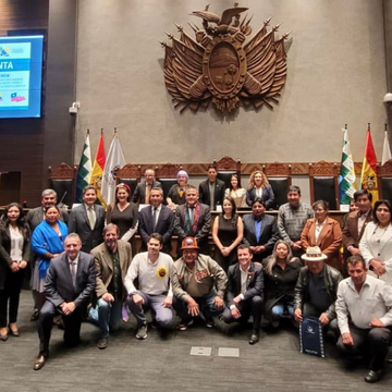 Parlamento Andino y la Cámara de Senadores del Estado Plurinacional de Bolivia suscriben convenio de cooperación interinstitucional